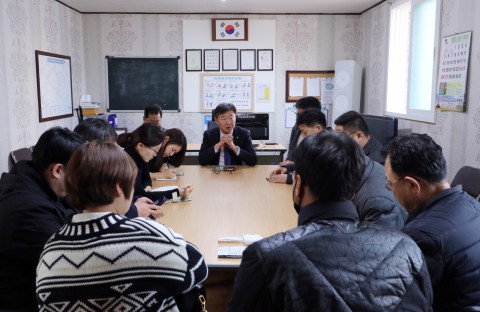 충남연구원이 신종코로나바이러스 위기대응 지원방안을 모색하는 긴급 간부회의를 가졌다