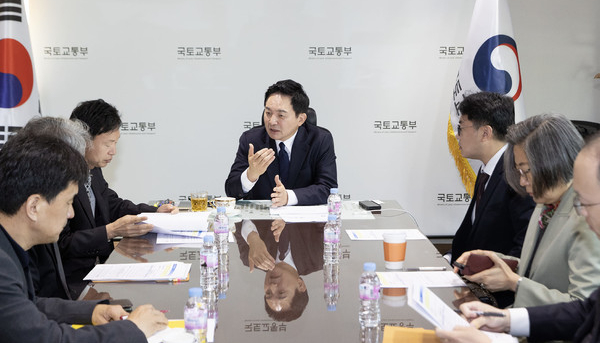 원희룡 국토교통부 장관이 전세사기 피해자 법률 상담지원을 위한 긴급 대책회의를 개최했다.