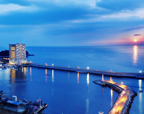 호텔 라마다 속초는 가을 단풍 시즌을 맞아 ‘어텀 이스케이프 패키지’를 출시했다.