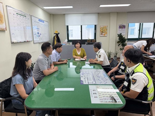 청주상당경찰서는 지난 1일부터 이번 달 말까지 교통 사망사고 예방을 위한 특별 관리 기간을 운영, 교통법규 위반 운전자에 대한 집중단속 및 관련 홍보활동을 펼치고 있다. (사진=청주상당경찰서 제공)