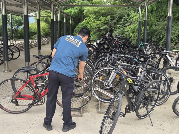 진천경찰서에서는 5월 신고가 급증한 자전거 절도 예방을 위해 추진한「자전거 절도 집중단속, 홍보·계도 기간(5.23.~8.31.)」이 유의미한 성과를 거두며 종료됐다고 밝혔다.(사진=진천경찰서 제공)