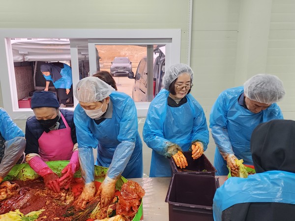 올해는 더욱더 김치 가 맞있게 보입니다 