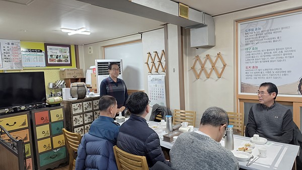 홍순만 청초지구대 지킴이 총무가 자유발언을 하고 있다.