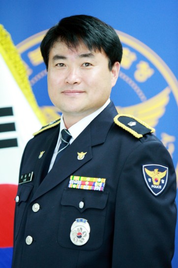 전북경찰청 소속 고속도로순찰대 12지구대 이승철 경감
